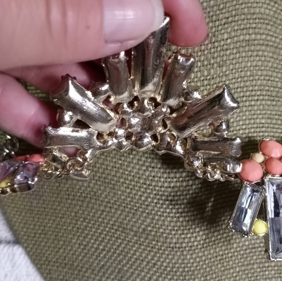 Loft statement runway necklace clear crystals colorful accents - Picture 3 of 6